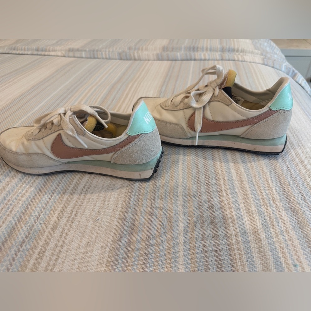 Nike Cream Sneakers with Brown Swoosh and Mint Heel - Picture 2 of 7